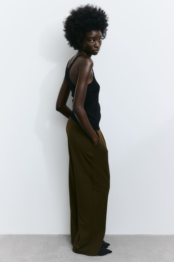 H&M, High-waisted tailored trousers, green, Image 1 of 1