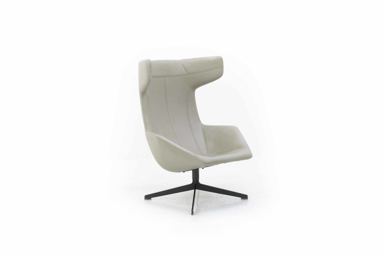 Alfredo Häberli Take a Line For a Walk armchair by Moroso in white