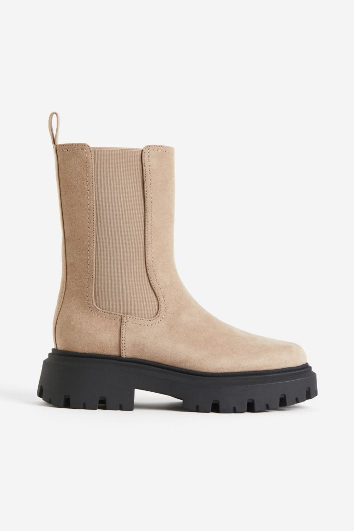 Chunky Chelsea boots in beige & black